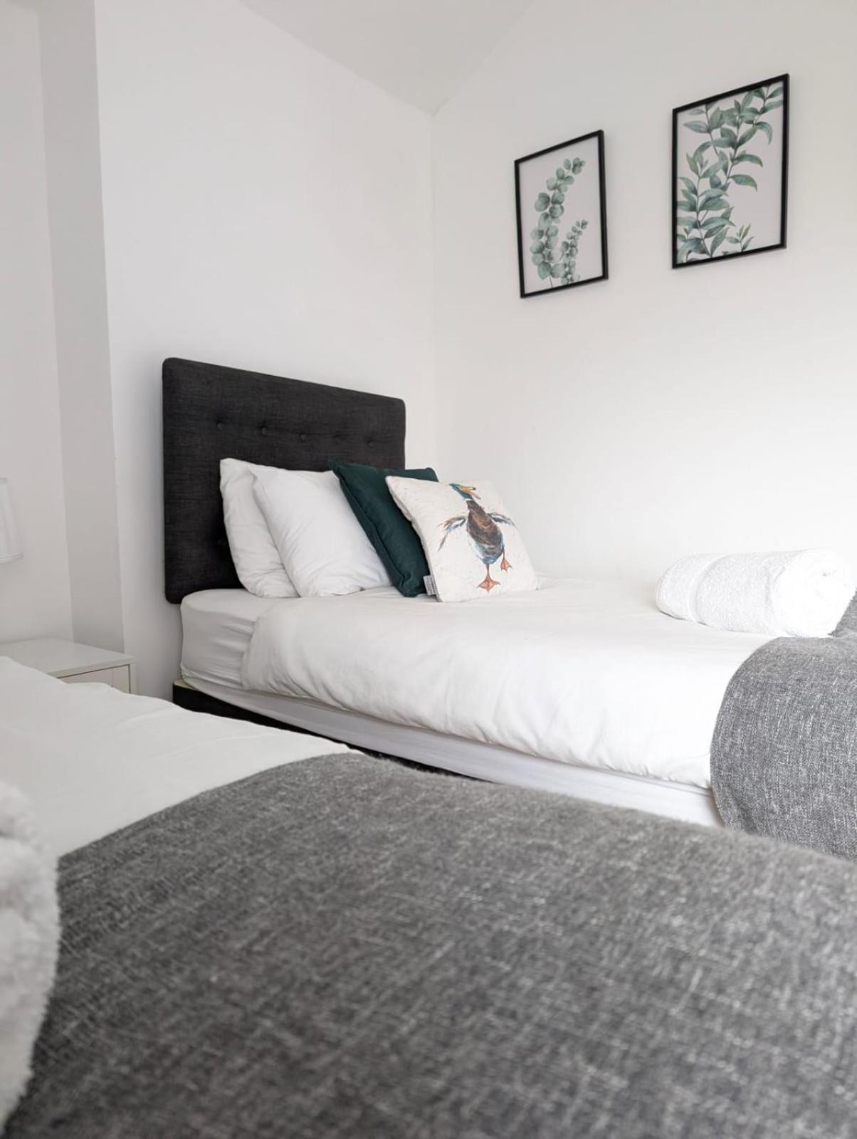 3Br-St Johns Hse-Free Parking-Workers-Kitchen-Wifi-Dog Friendly Lejlighed Doncaster Eksteriør billede